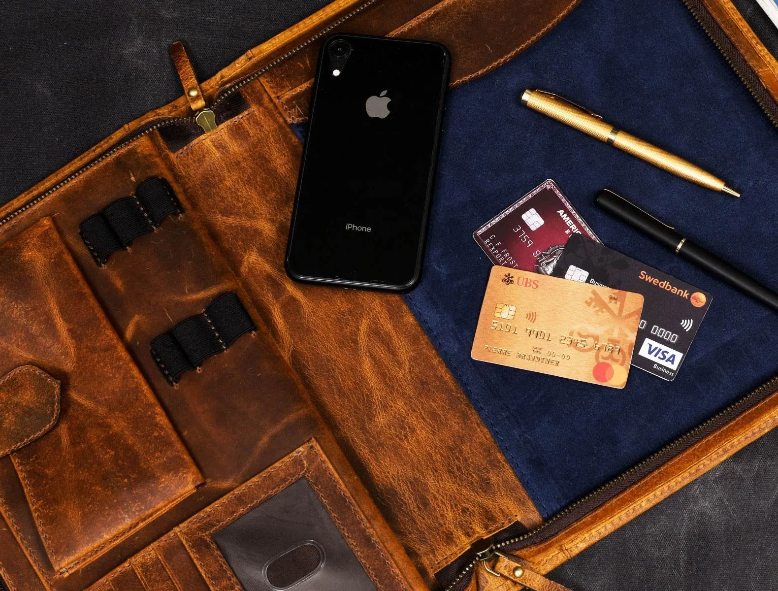 Asturias Leather Organizer - Caramel Brown