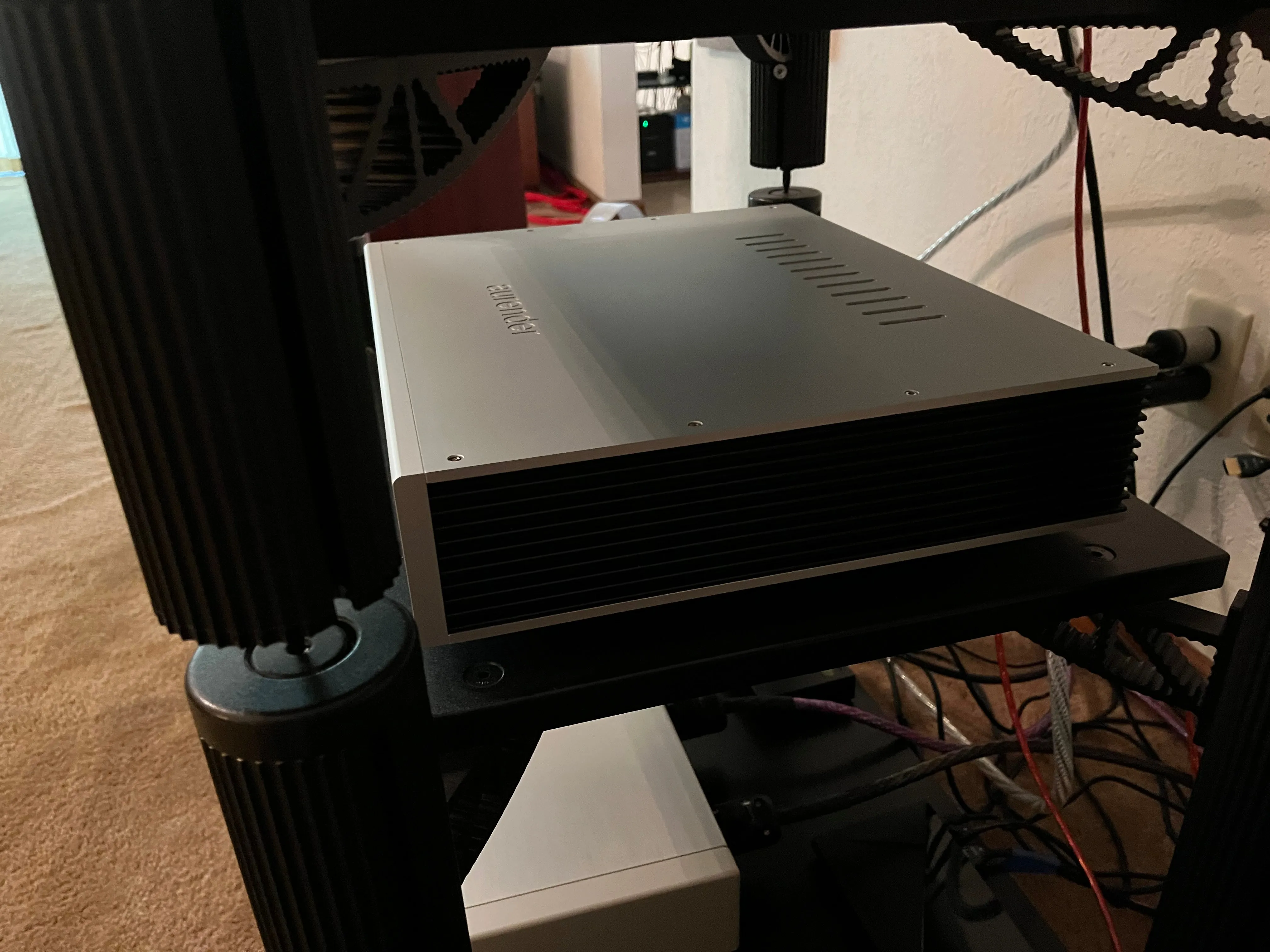 Aurender N10 - 4TB Silver