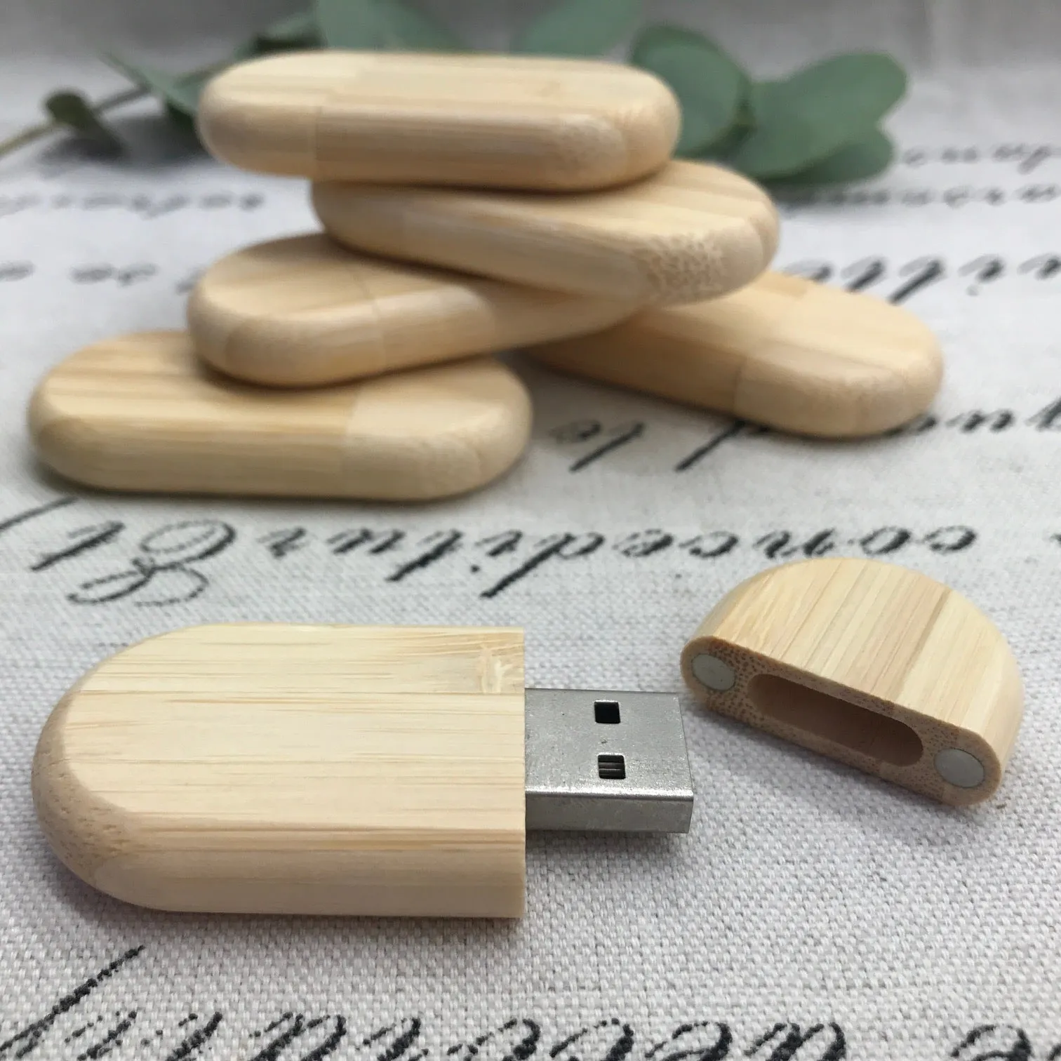 Bamboo wooden Oval USB Flash Drive