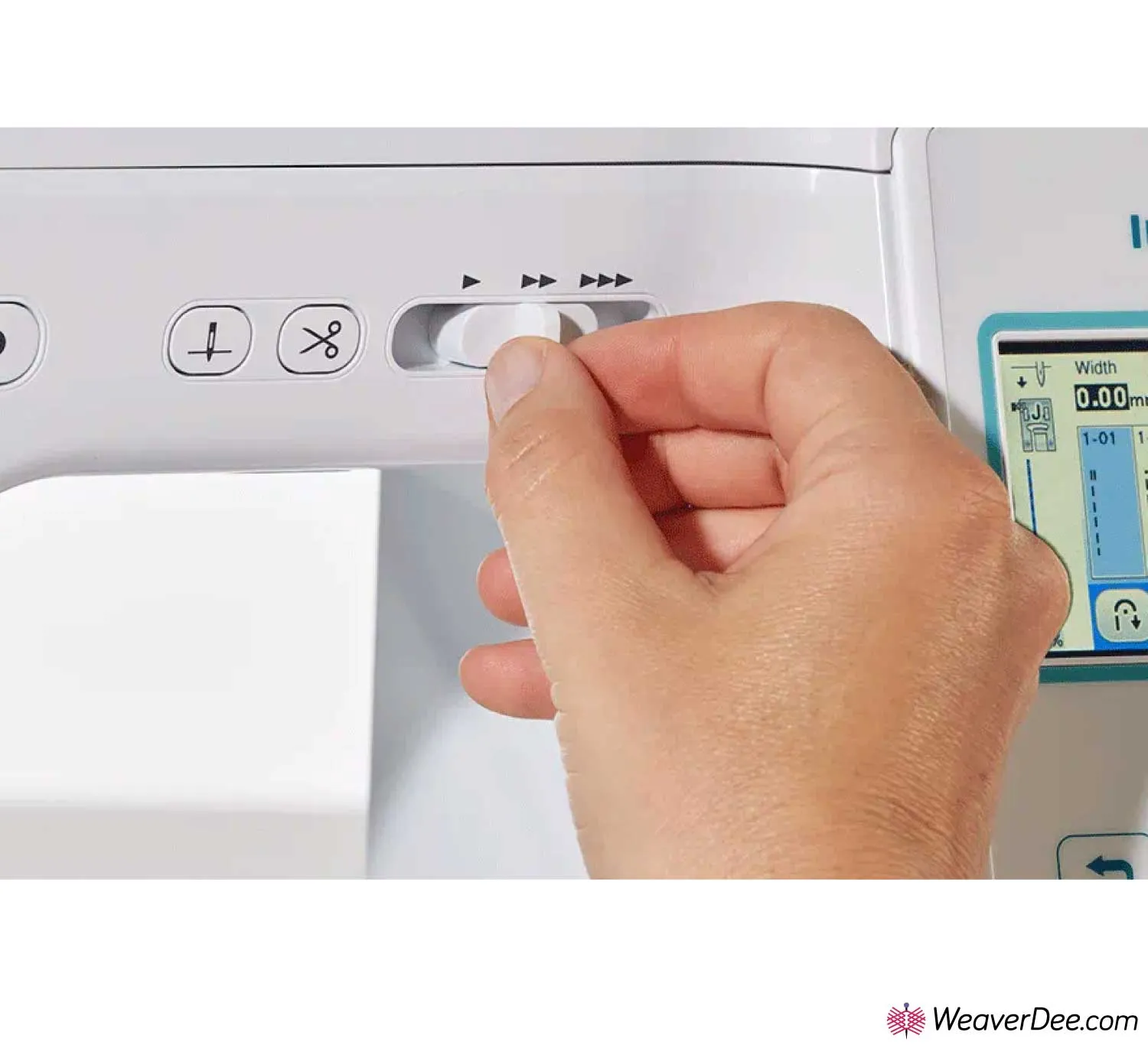 Brother Innov-is F560 Sewing Machine Free Creative Quilt Kit worth £159