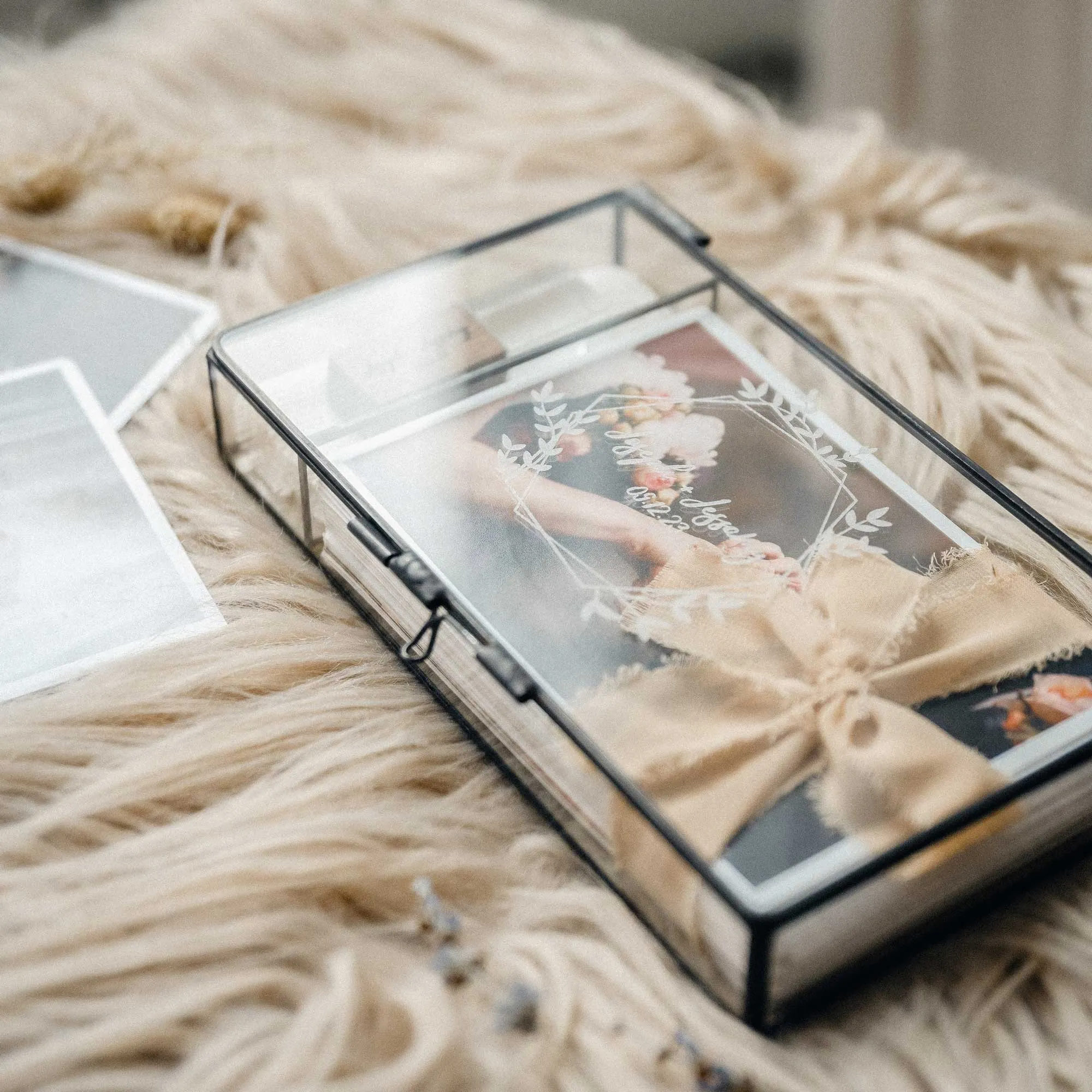 Glass Photo Box with Wood Crystal USB Drive for Wedding Photo