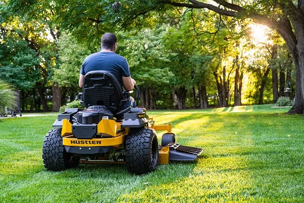 Hustler Raptor XDX 48" Residential Zero-Turn Mower w/ Kawasaki FR651 (21.5HP)