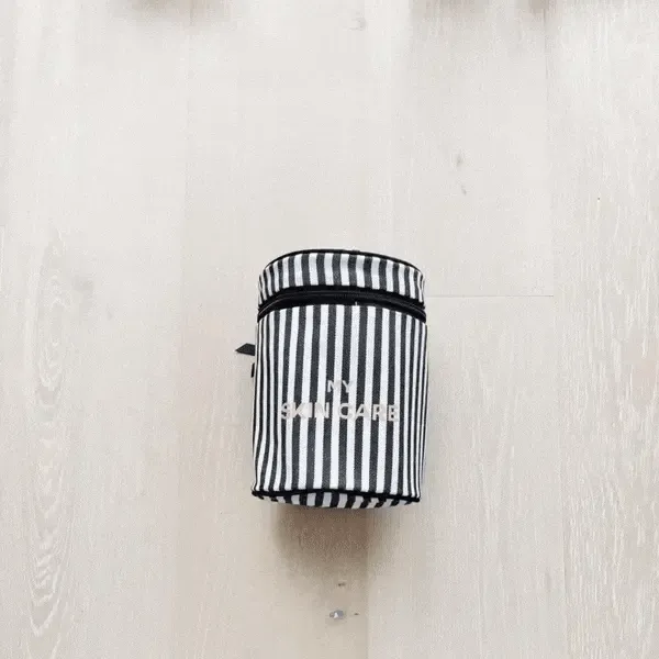 Round My Skin Care Case, Striped