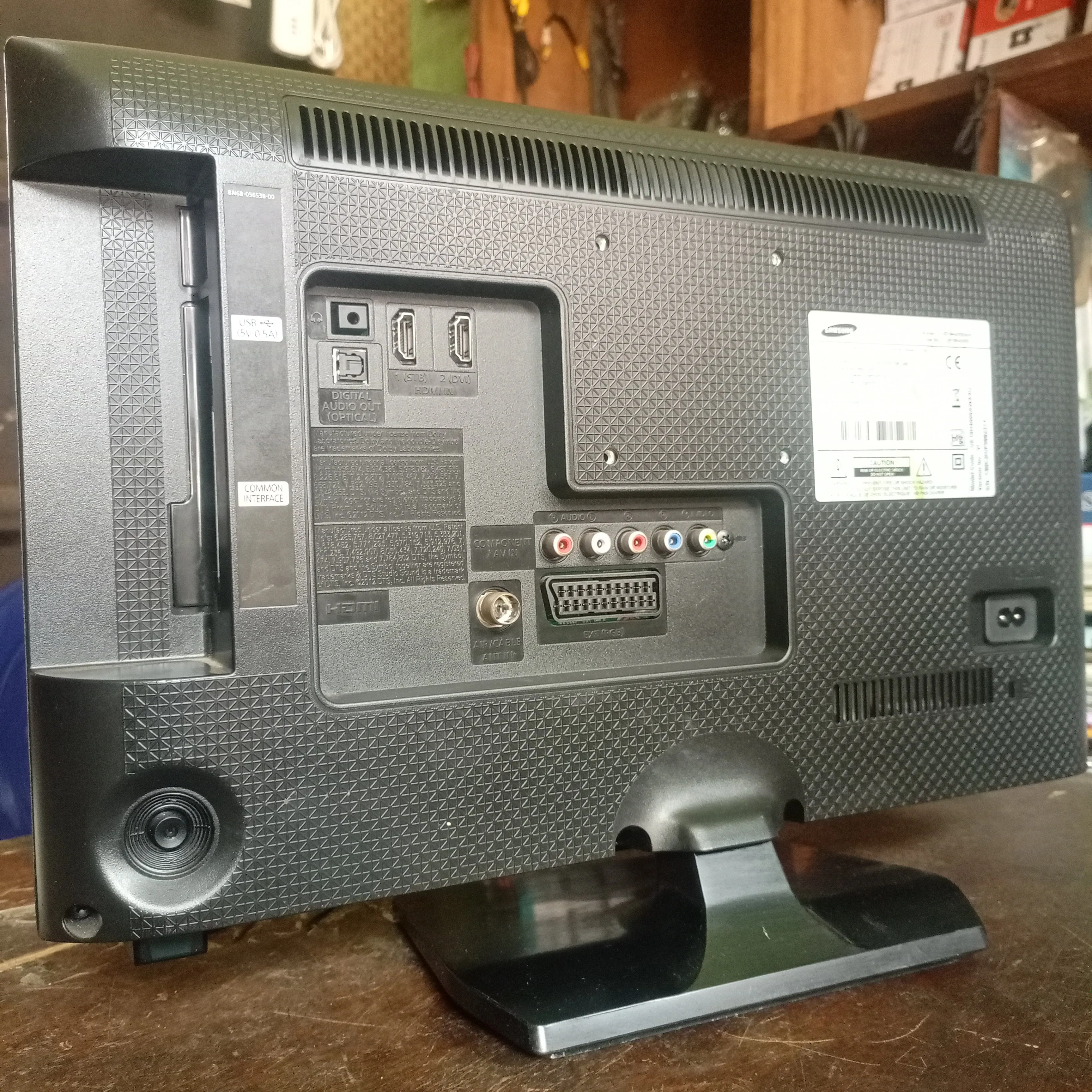 SAMSUNG 19 Inch UE19H4000AW HD Ready LED TV - London Used
