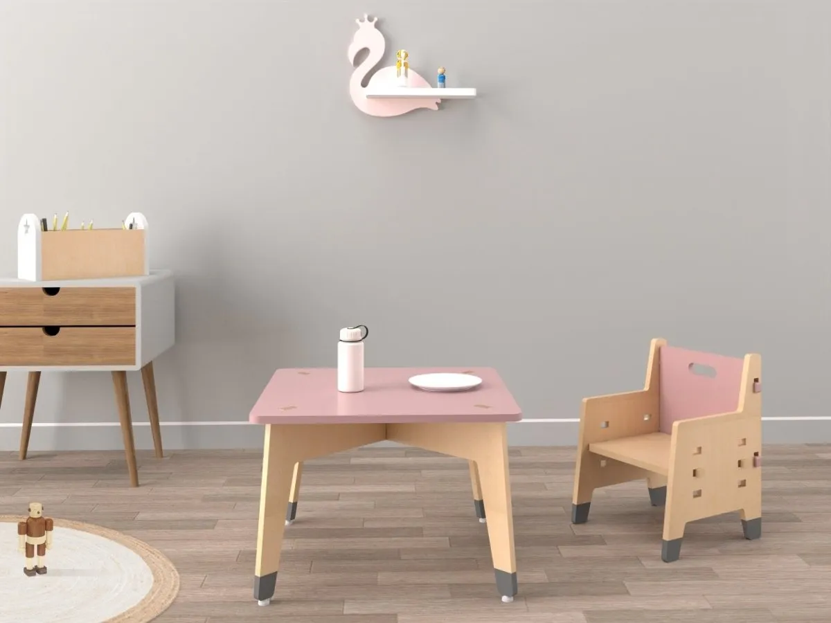 X&Y Weaning Chair & Table Package